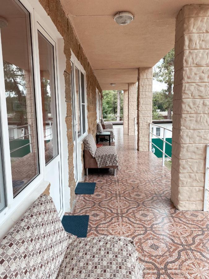 Guest House Harmony Pitsunda Exterior foto
