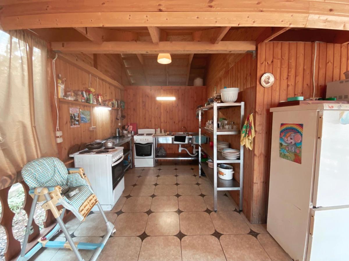 Guest House Harmony Pitsunda Exterior foto