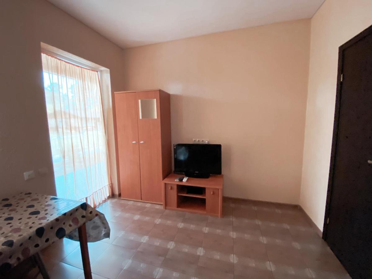 Guest House Harmony Pitsunda Exterior foto