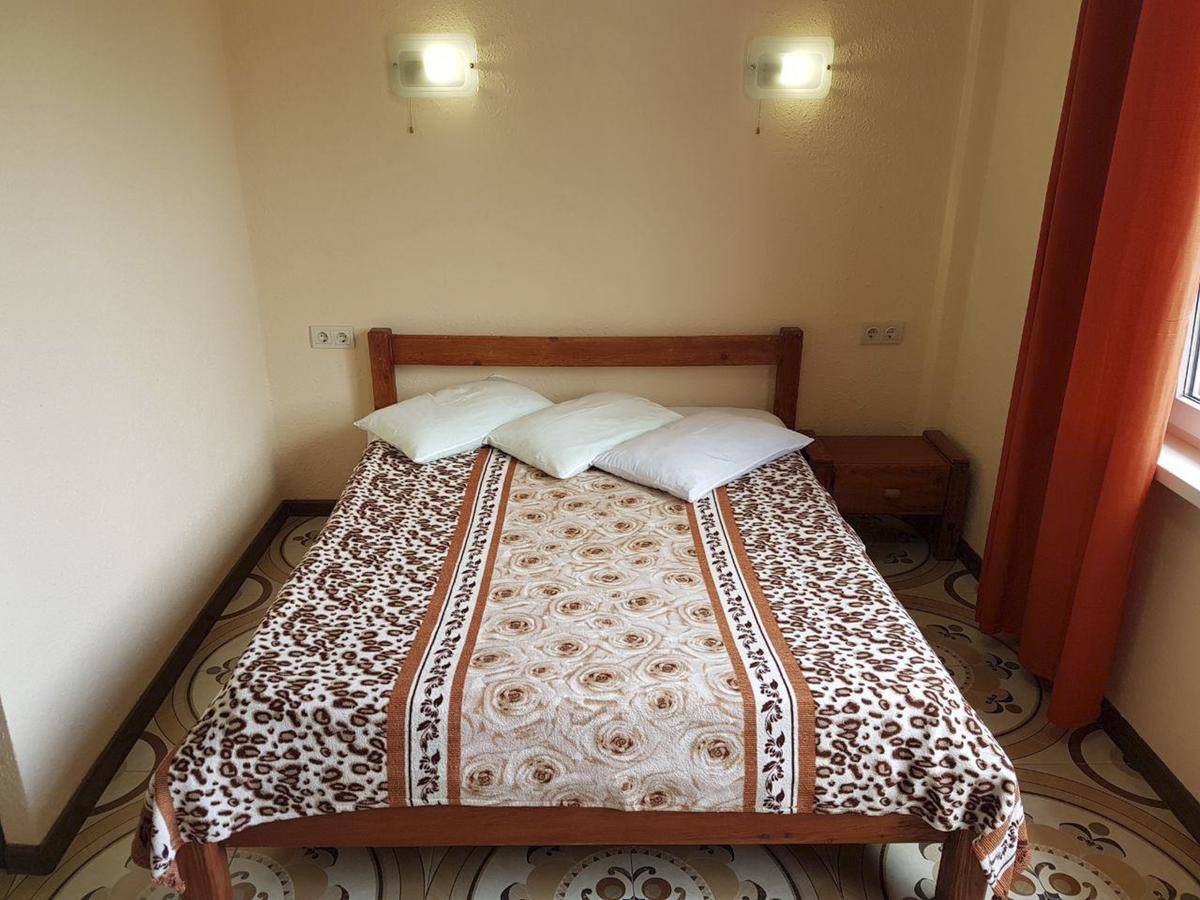 Guest House Harmony Pitsunda Exterior foto